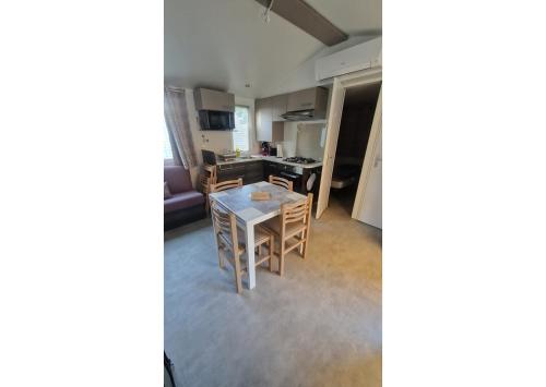 Mobil-home Clim, TV, LL Camping LA CARABASSE 4 etoiles - MH-A013 near Les delices de thau