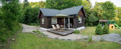 RESETówka nr 2 - domek rodzinny na odludziu, Jaszczurowa
