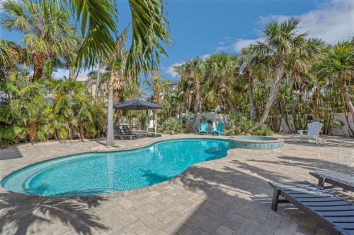The Pool House detail