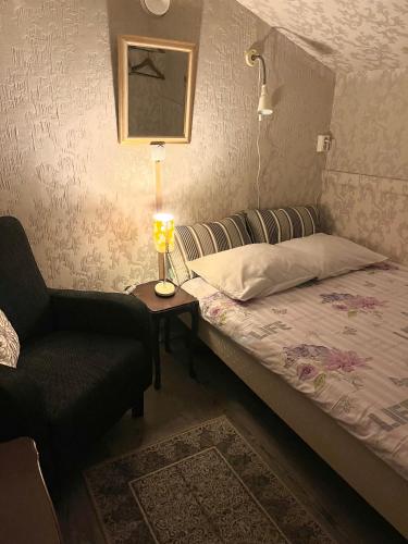 Single Room with Shared Bathroom