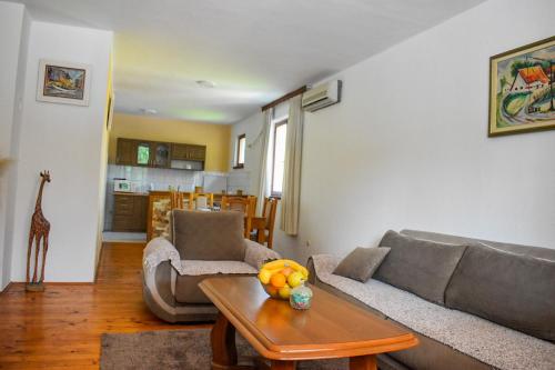 Konyha, Villa Sama in Blagaj