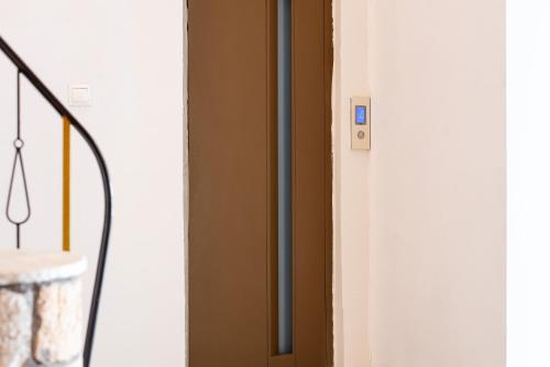 Stone Palace Hotel - image 4