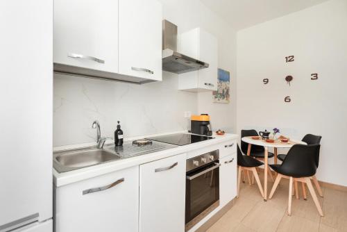 Alma luxury apartment, Rome (photo 7)