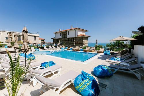 APOLONIS hotel in Sozopole