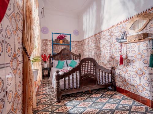 Double Room with Patio image 4