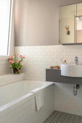 Trastevere Station Apartment View, Рим (фото 4)