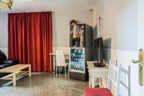 Hostal Sonia - image 12