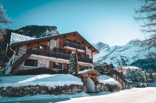 Location g�te, chambres d'hotes Chalet H&ocirc;tel Les Airelles dans le d�partement Savoie 73