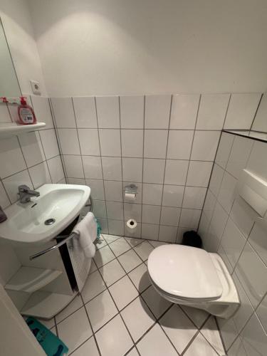 Cologne Apartments, direkt am Dom Zentrum großes 3 Zimmer Studio 50 qm, Köln (Foto 9)