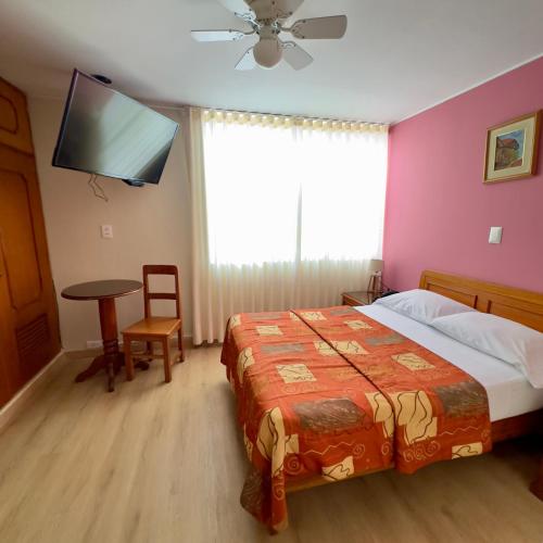 1 twin bed