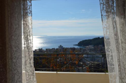 Janakis Apartments