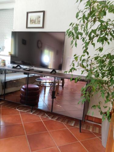 Three-Bedroom Villa image 7