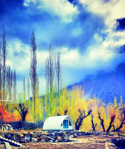 Double Room with Garden View image 5