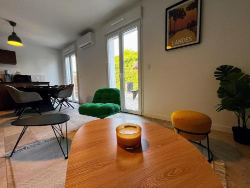 Villa Climatisée 8 Pers, 4 chambres, 3 Sdb (Villa Climatisee 8 Pers, 4 chambres, 3 Sdb) in Сеньос