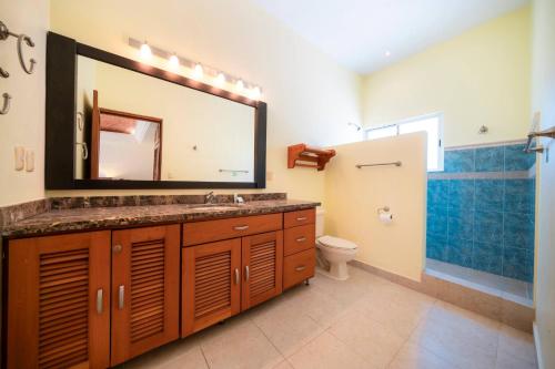 Villa with 4 Bedrooms - Spacious Oceanview with private Pool At Pura Vida in Playa del Carmen, Mexico