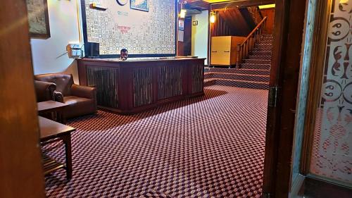 Dolphin Lodge - image 13