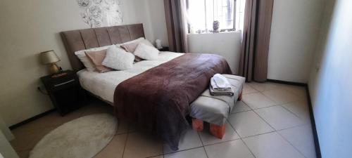 Habitación privada y baño compartido