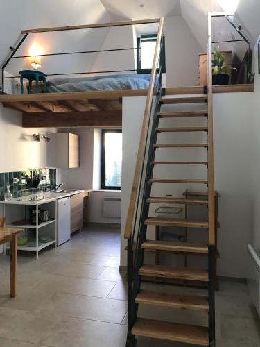 Gîte dans un petit village pyrénéen (Gite dans un petit village pyreneen) in Escoubès-Pouts
