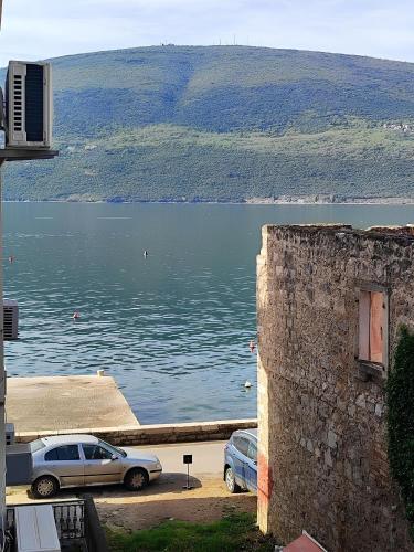 Surrounding environment, Apartments Skipper bay Baosici in Denovici