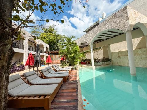 Swimming pool, Frater Yucatan Hotel in Sisal