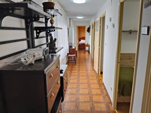 Casa rural con amplio terreno privado in Ambroa