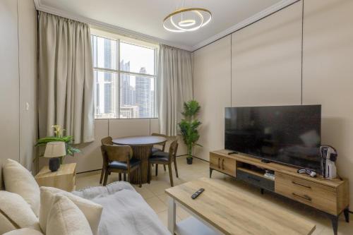 Apartment in Downtown As Dormitory Room for male in Dubái