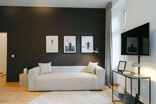 Homey 2BR perfect for 4-6 metro close to Naschmarkt in Wien, Österreich