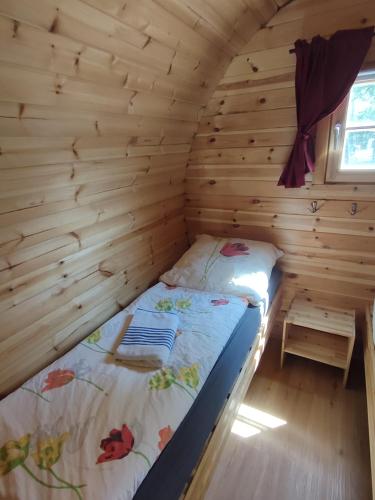 TinyHouse "Comet" am See, an der Mecklenburger Seenplatte in Fürstenberg-Havel, Deutschland