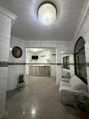 SKY HoTEL in ברזוויל