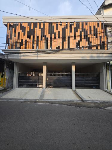 Rebahan Stay near Pasar Keputran