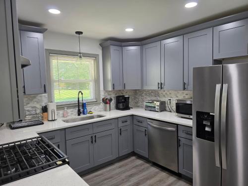 Faciliteiten, 3BR-2BA Home Near Truist Park and Downtown Atlanta in Smyrna (GA)