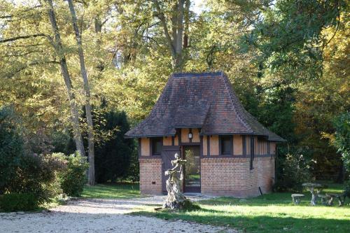Iekārtas, chateau Mont Suzey in Ivoilemarrona