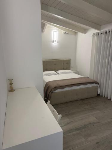 Tirana comfort suites, Тирана (фото 3)