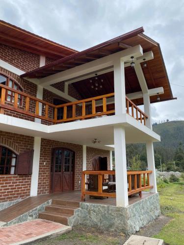 Quinta Sierra de Fuego in Guano