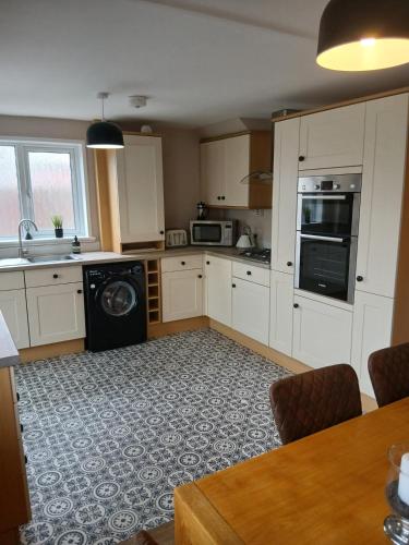 Newly refurbished 3 bed house in Drakies
