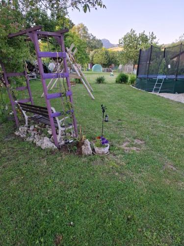 حديقة, Chalupa u Strakov in Lucky