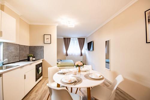 Cozy - New - Modern - image 8