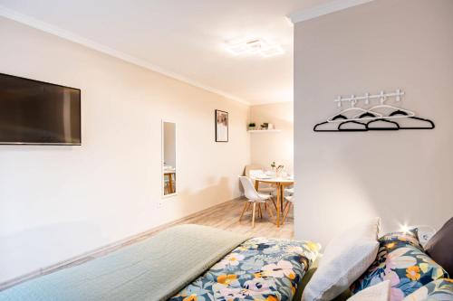 Cozy - New - Modern - image 10
