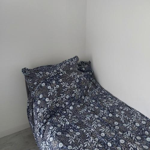 Nice room on Krzewna 8, Warszawa