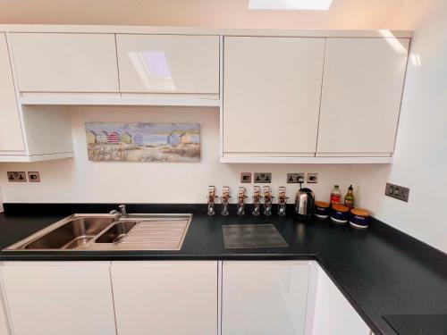 플리머스 The Barbican Penthouse 2성급 게스트하우스 레스토랑