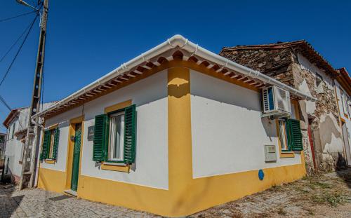 Casa Augusta - The Natural Lodgings And Retreats in Manteigas