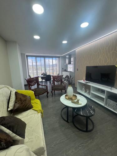 Apartamento centro comercial