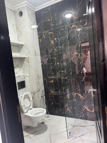 Appartment lux et moderne - image 11