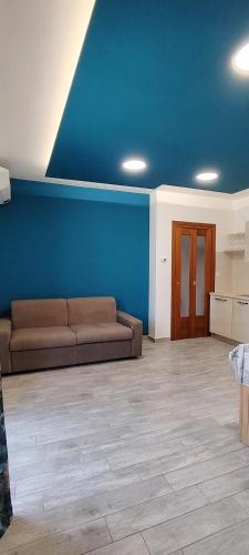 SUITE GUEST HOUSE a pochi minuti dal Mare - Tap to explore photos