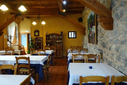 Étterem, Dias de Luna in Sena De Luna