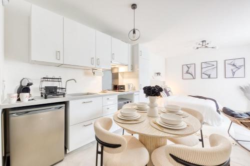 Studio Chic avec Cinéma Privé À 15 min de Disneyland et 20 min de Paris (Studio Chic avec Cinema Prive A 15 min de Disneyland et 20 min de Paris) in ชอง ซู มาร์น