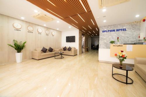 Dolphin Hotel Nha Trang