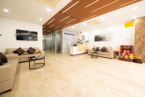Dolphin Hotel Nha Trang