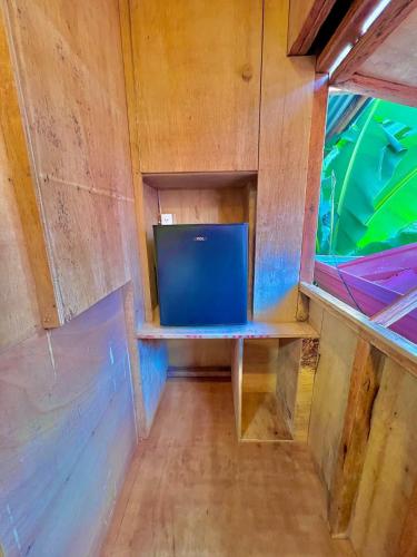 Fully Private, Beach Access, Native Cottage, Queen Bed, AC, WiFi, General Luna (Foto 10)
