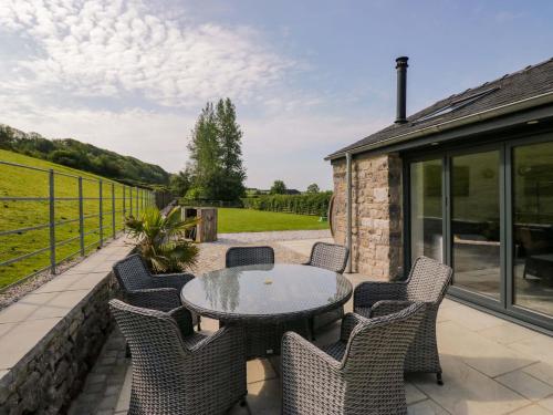 A szálláshely kívülről, Limestone in Urswick